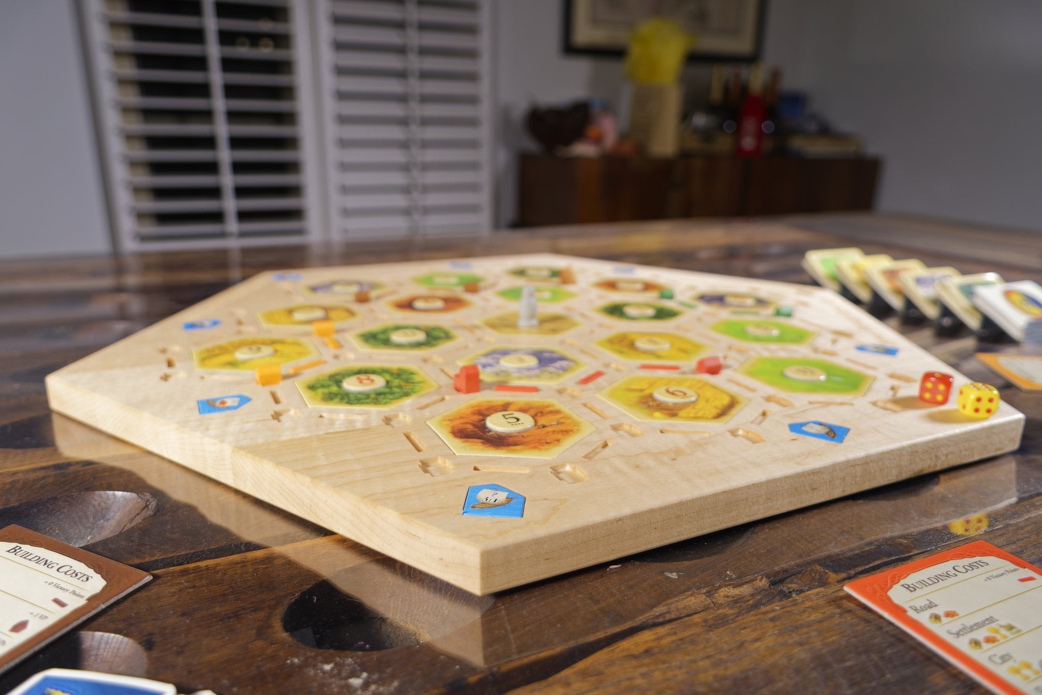 Catan Board — Heirloom Inlay (2–4 Player)